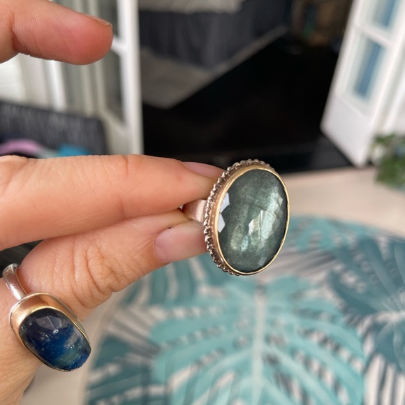 Jamie joseph moss aquamarine oval yellow gold ruffled ring - Picture 9 of 9